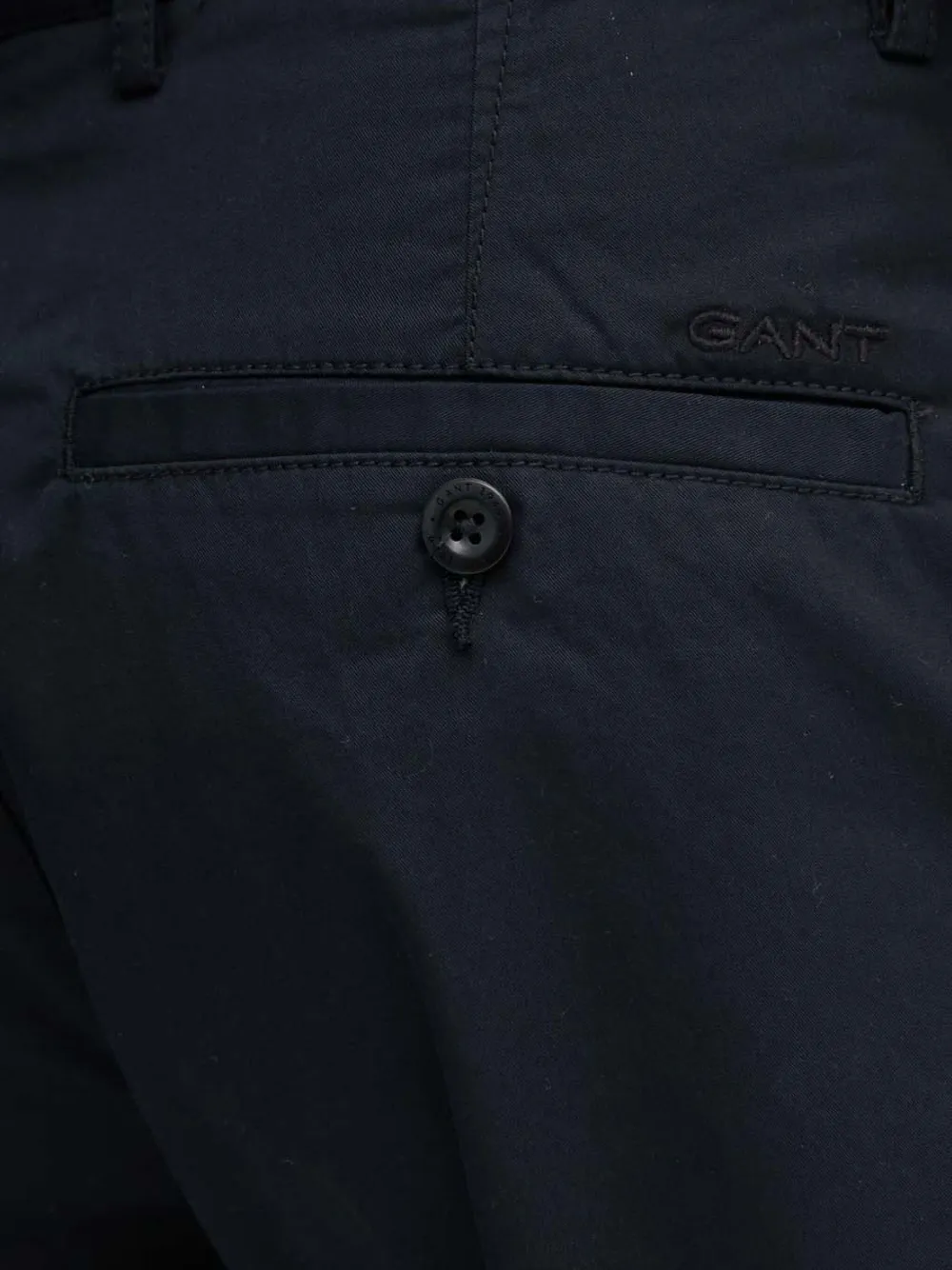 Gant Button-fastening Shorts In Black