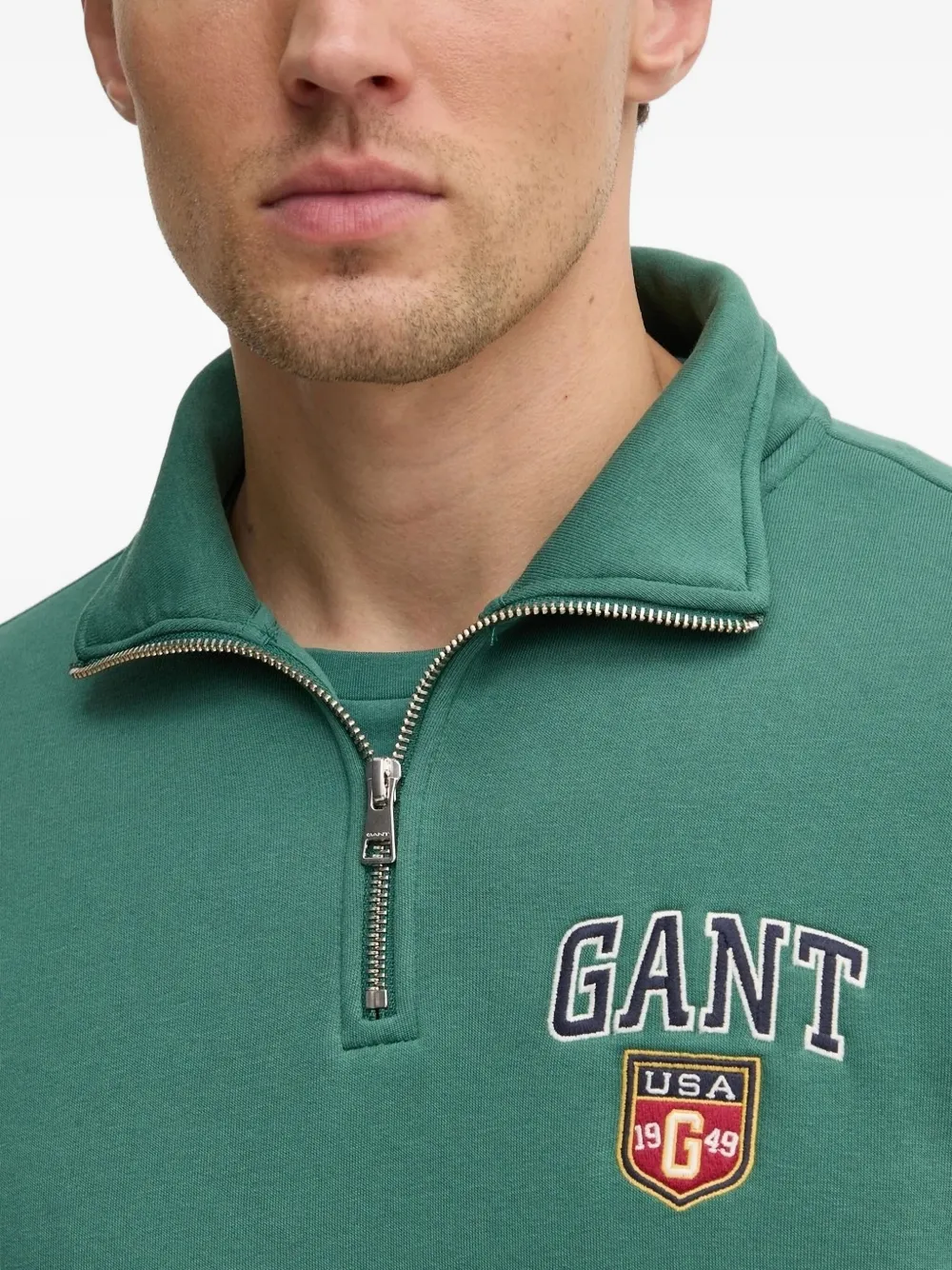 Gant logo-embroidered half-zip sweatshirt Groen