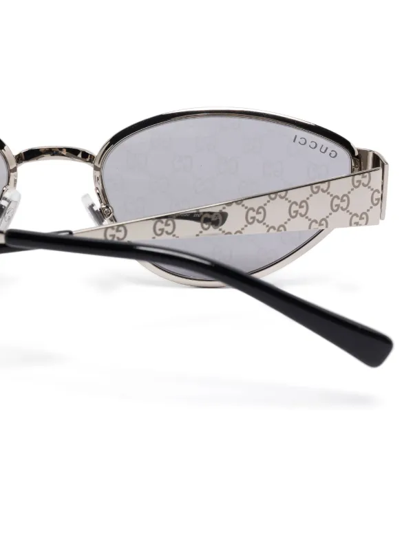 GUCCI シルバーキャットアイサングラス GUCCI シルバーキャットアイサングラス Cat-eye frame