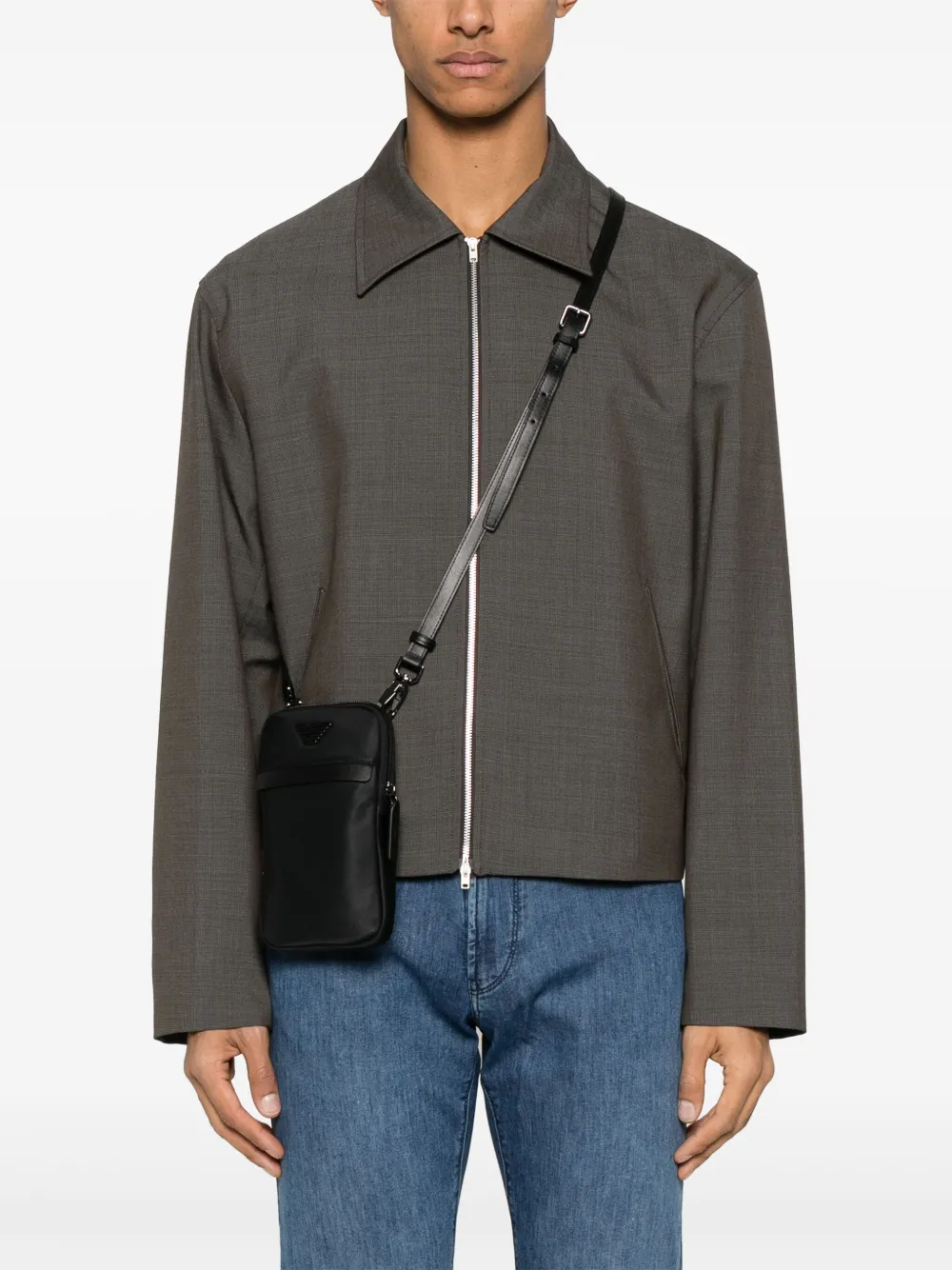 Emporio Armani logo-plaque messenger bag | Image 2