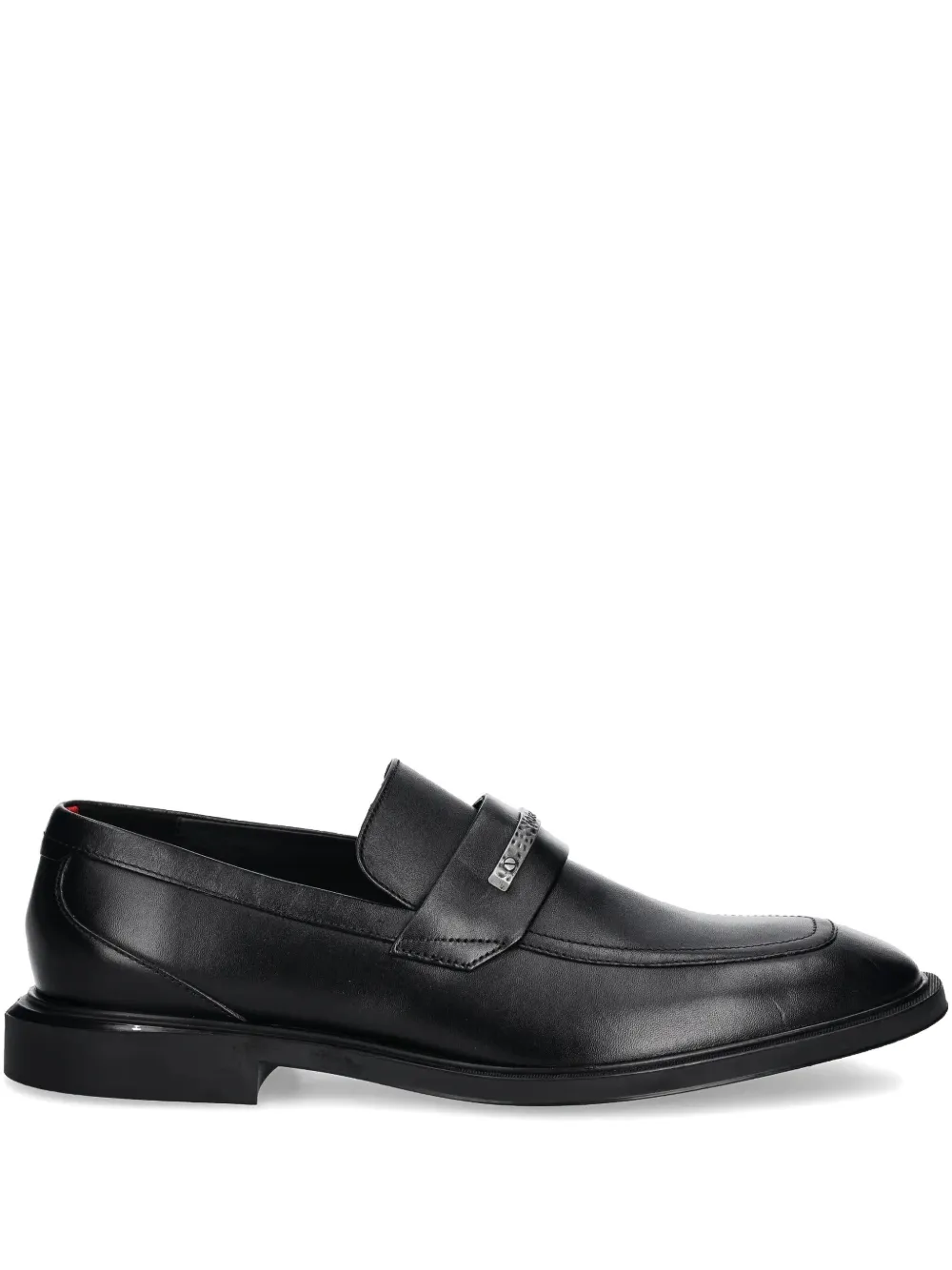 HUGO logo-engraved leather loafers Zwart