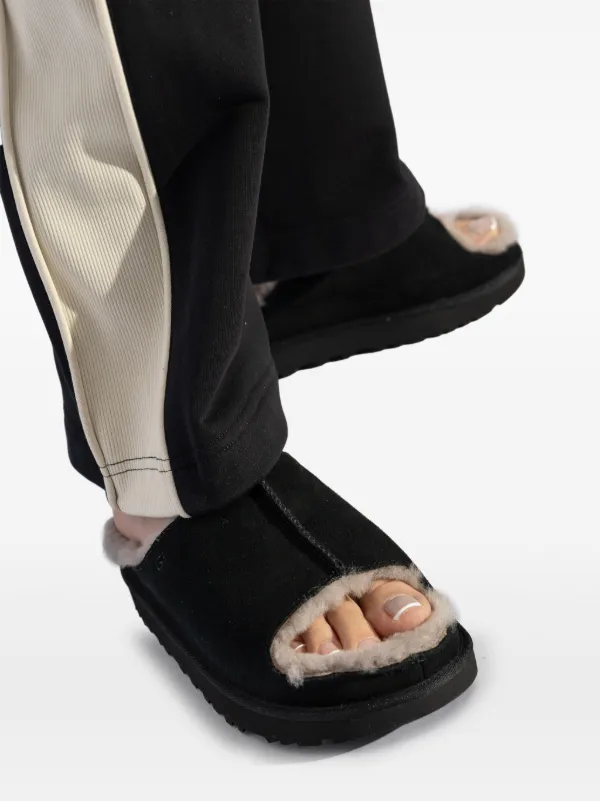 UGG★Greenport Genuine Shearling Lined Slide サンダル UGG】Greenport Genuine Shearling Lined Slide サンダル
