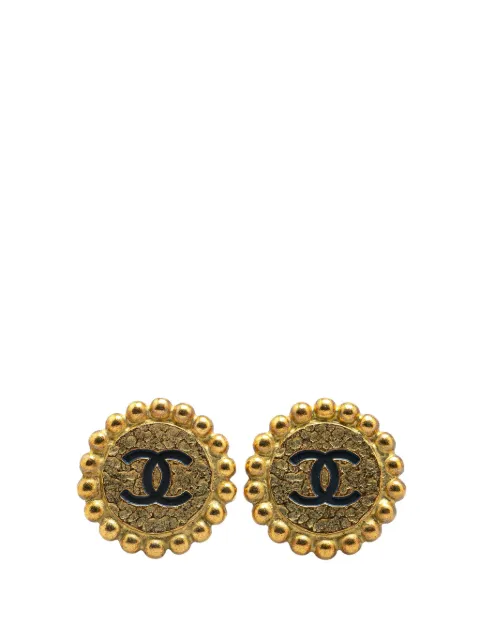 CHANEL Pre-Owned 1994 Gold Plated CC Button Clip On Earrings costume earrings
