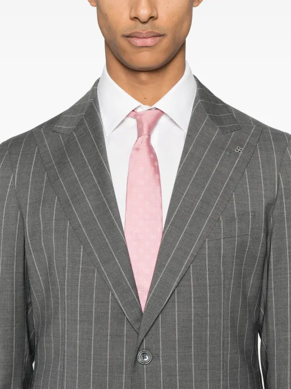 TAGLIATORE ストライプスーツ　ダークグレー TAGLIATORE ストライプスーツ ダークグレー Tagliatore