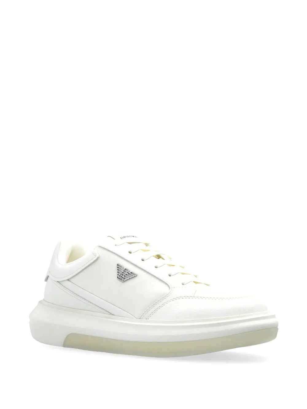 Emporio Armani logo patch trainers - Wit