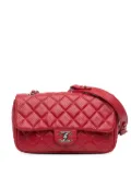CHANEL Pre-Owned 2014 Medium Perforated Lambskin Punch Flap shoulder bag - Red
