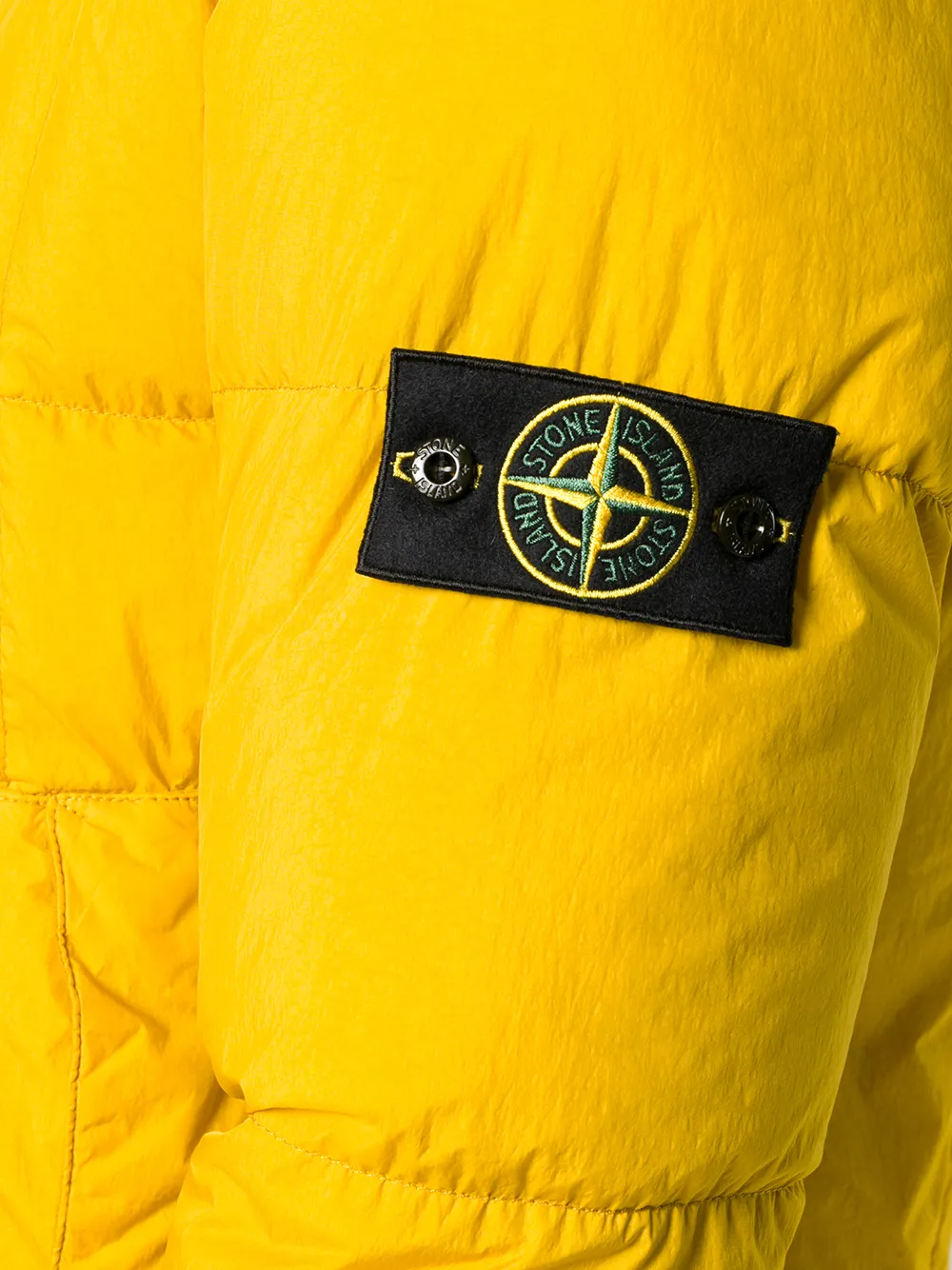Stone Island gewatteerde jas Geel
