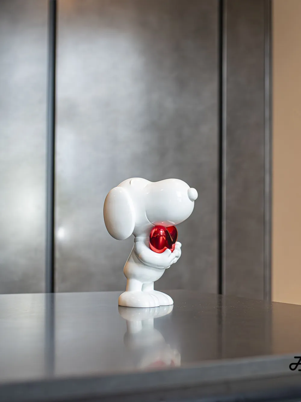 LEBLON DELIENNE Snoopy sculpture |  Decorative Accessories | Image 2