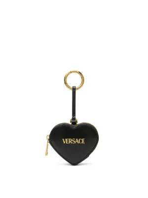 関税込/VERSACE/タグコインポーチ ハートチャーム メタリック Versace(ヴェルサーチェ)ウィメンズ キーホルダー - FARFETCH