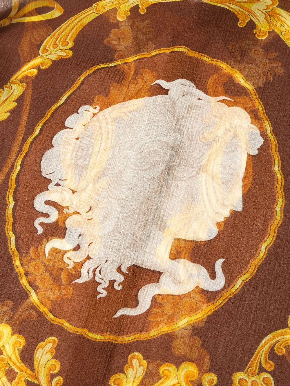 Versace Overhemd met Cameo-print Bruin