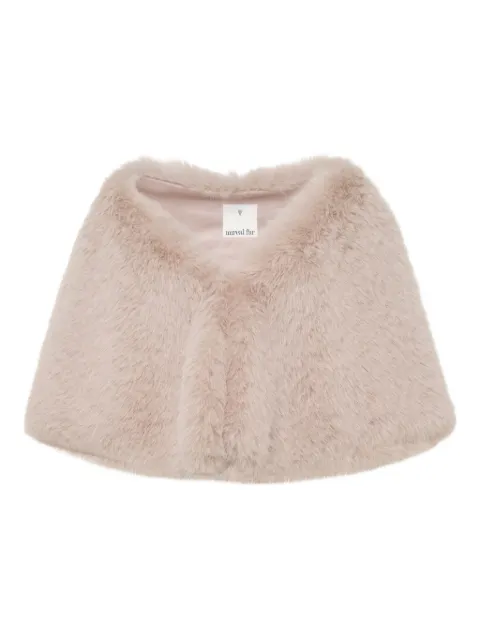 Unreal Fur capa Yasmine