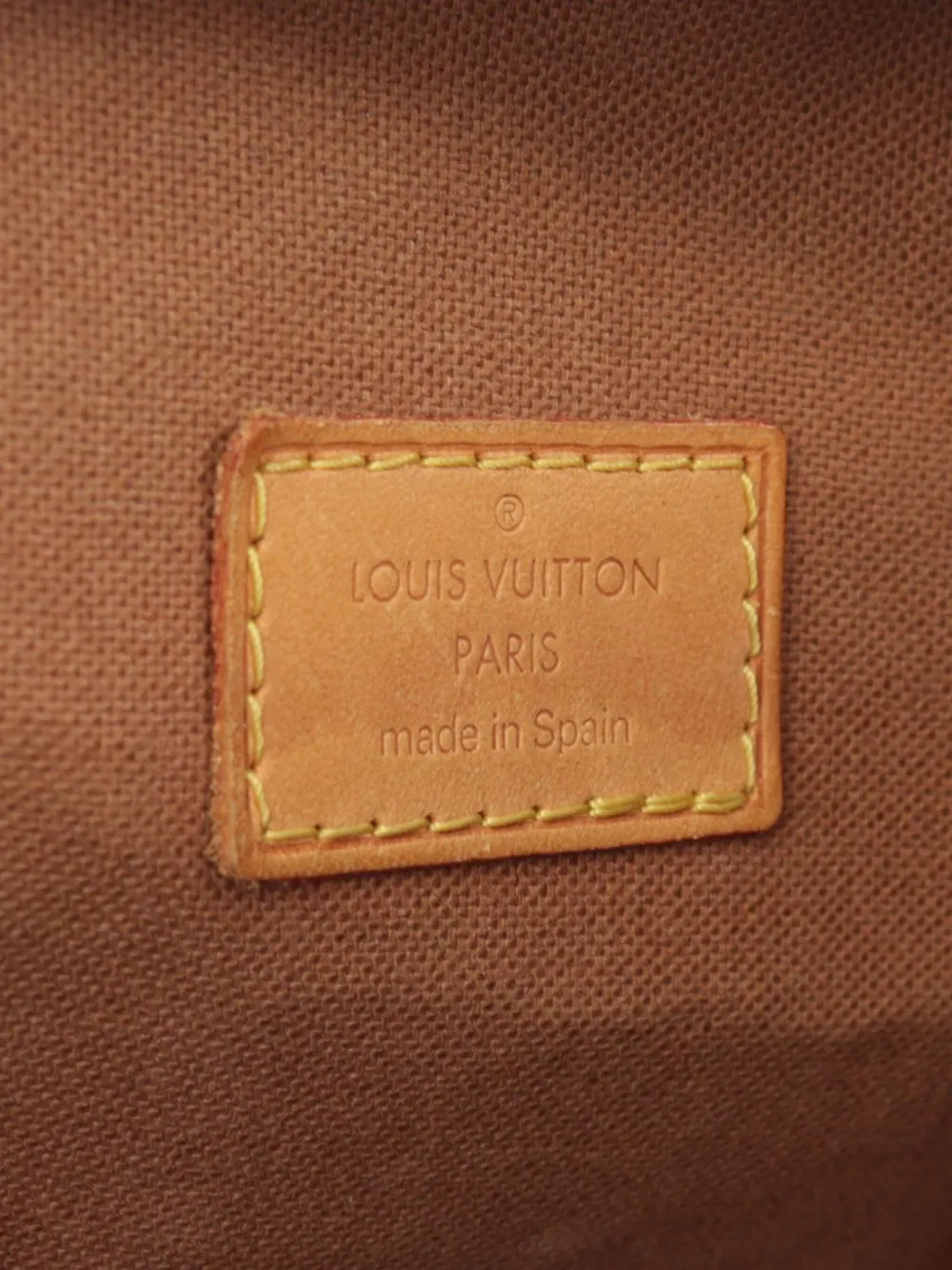 Pre-owned Louis Vuitton 2004 Pochette Gange Shoulder Bag In Brown