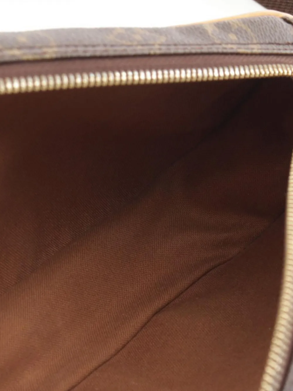 Pre-owned Louis Vuitton 2004 Pochette Gange Shoulder Bag In Brown