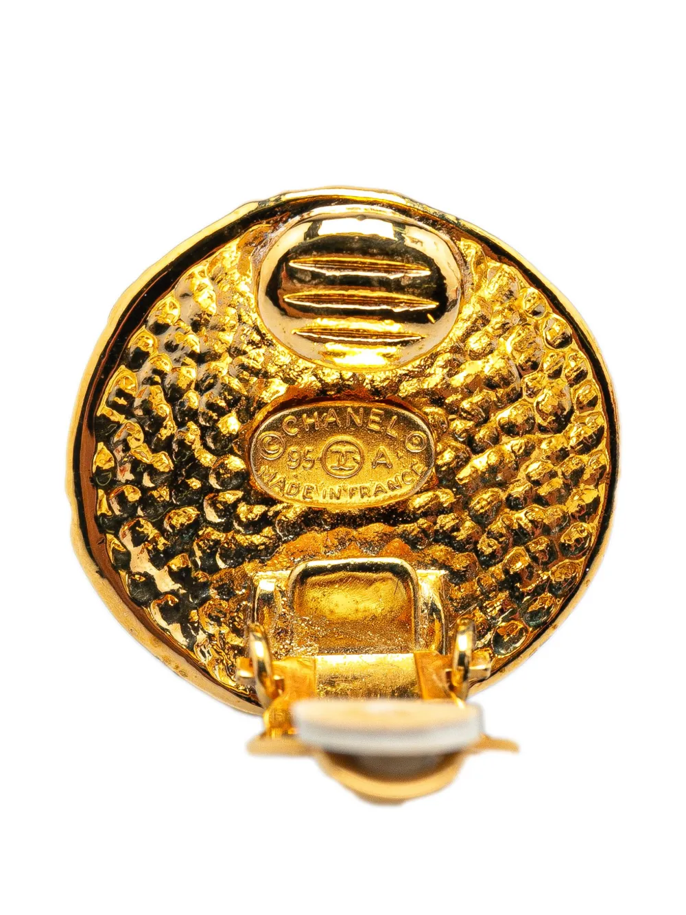 Pre-owned Chanel 1995 Gold Plated Cc Round Clip On Earrings Costume Earrings
