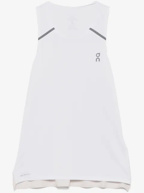 On  camiseta con detalle reflectante