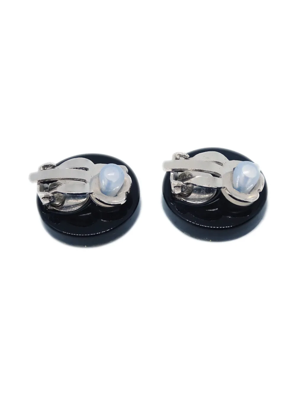 Pre-owned Chanel 2005 Cc Button Clip-on Earrings In Black
