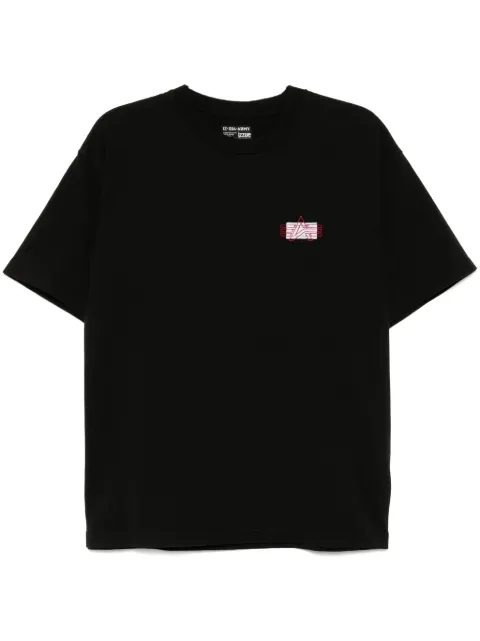 izzue playera con logo bordado