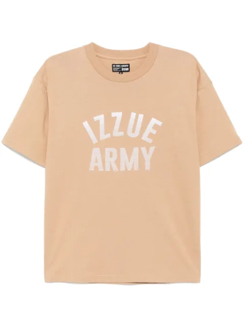 izzue playera con logo bordado