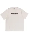 A BATHING APE® logo-print T-shirt - Neutrals