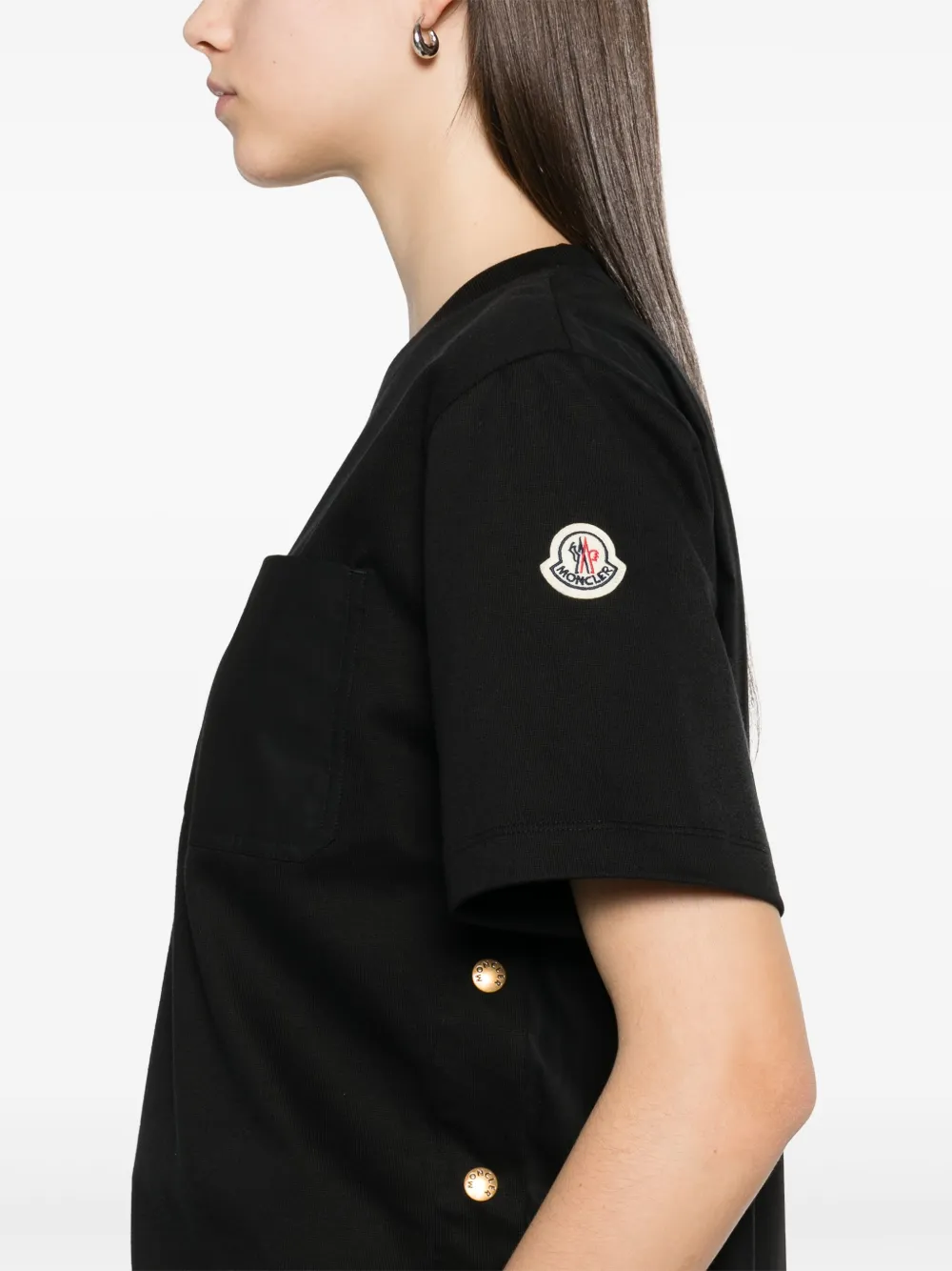 Moncler パッチポケット Tシャツ | ブラック | FARFETCH JP
