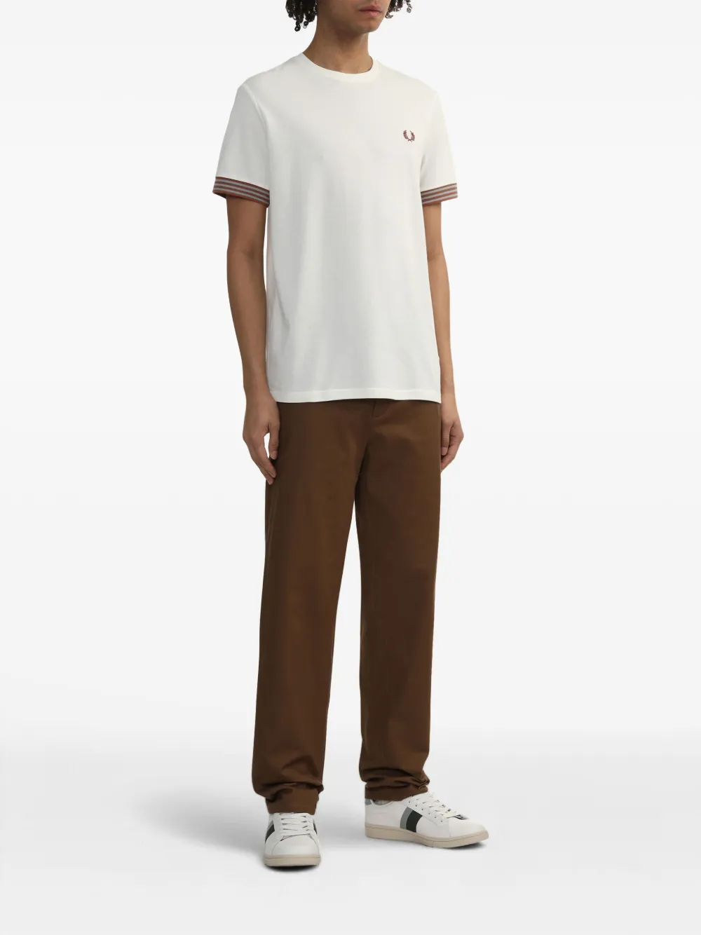 Fred Perry T-shirt met gestreepte cuffs - Beige