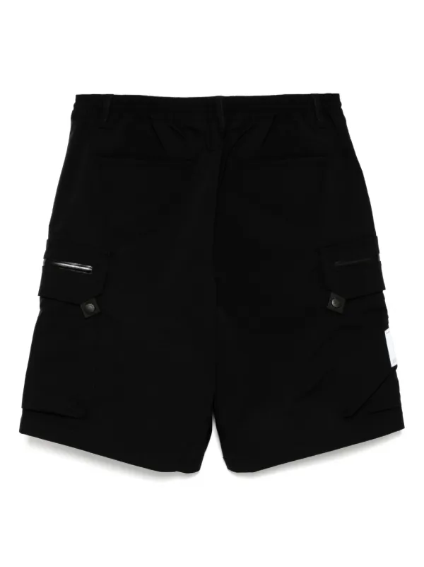 Izzue logo-patch Cargo Shorts | Black | FARFETCH