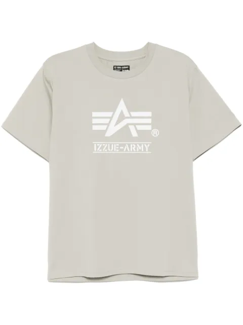 izzue logo-print T-shirt
