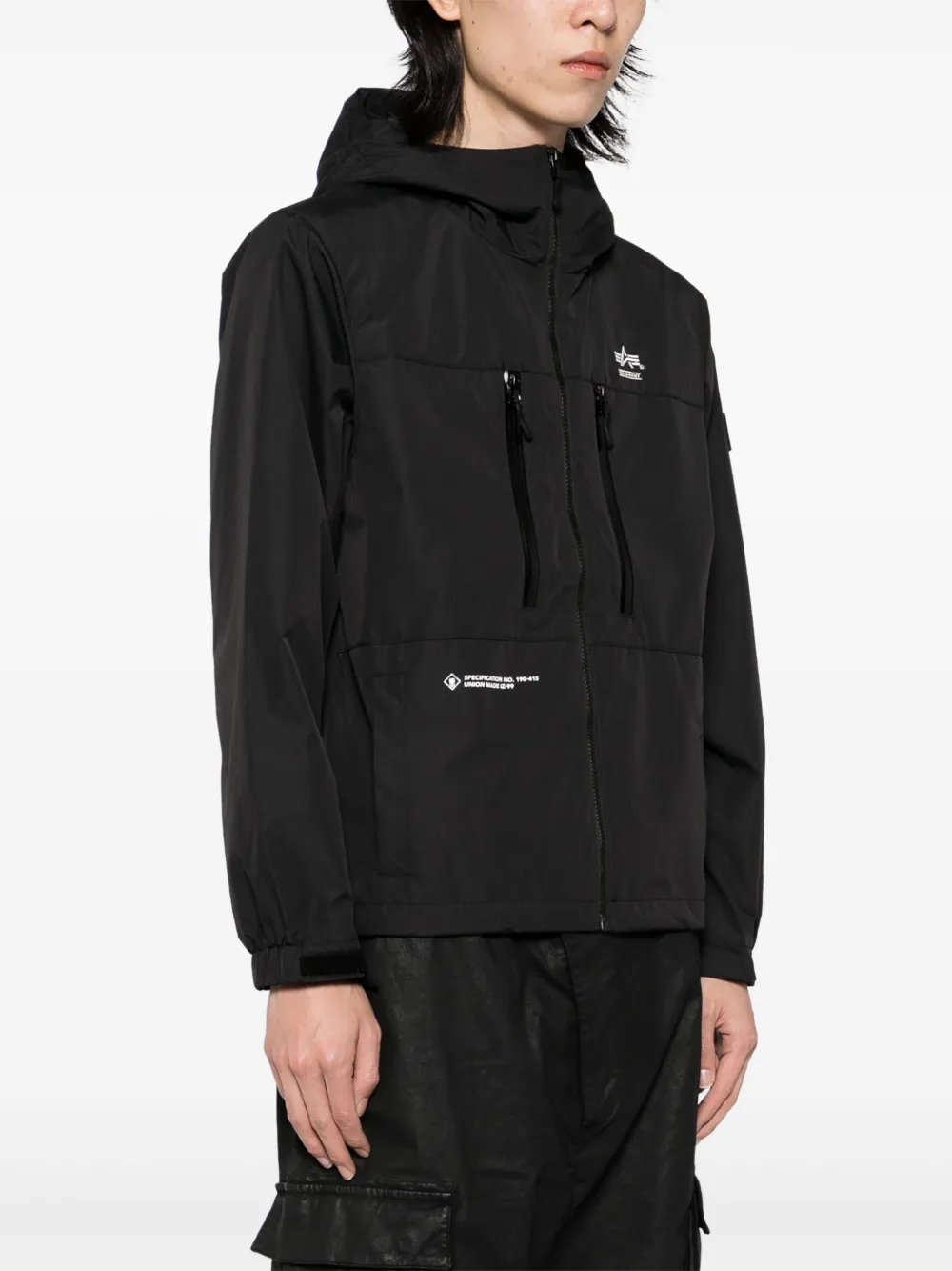 izzue Jack met geborduurd logo Zwart