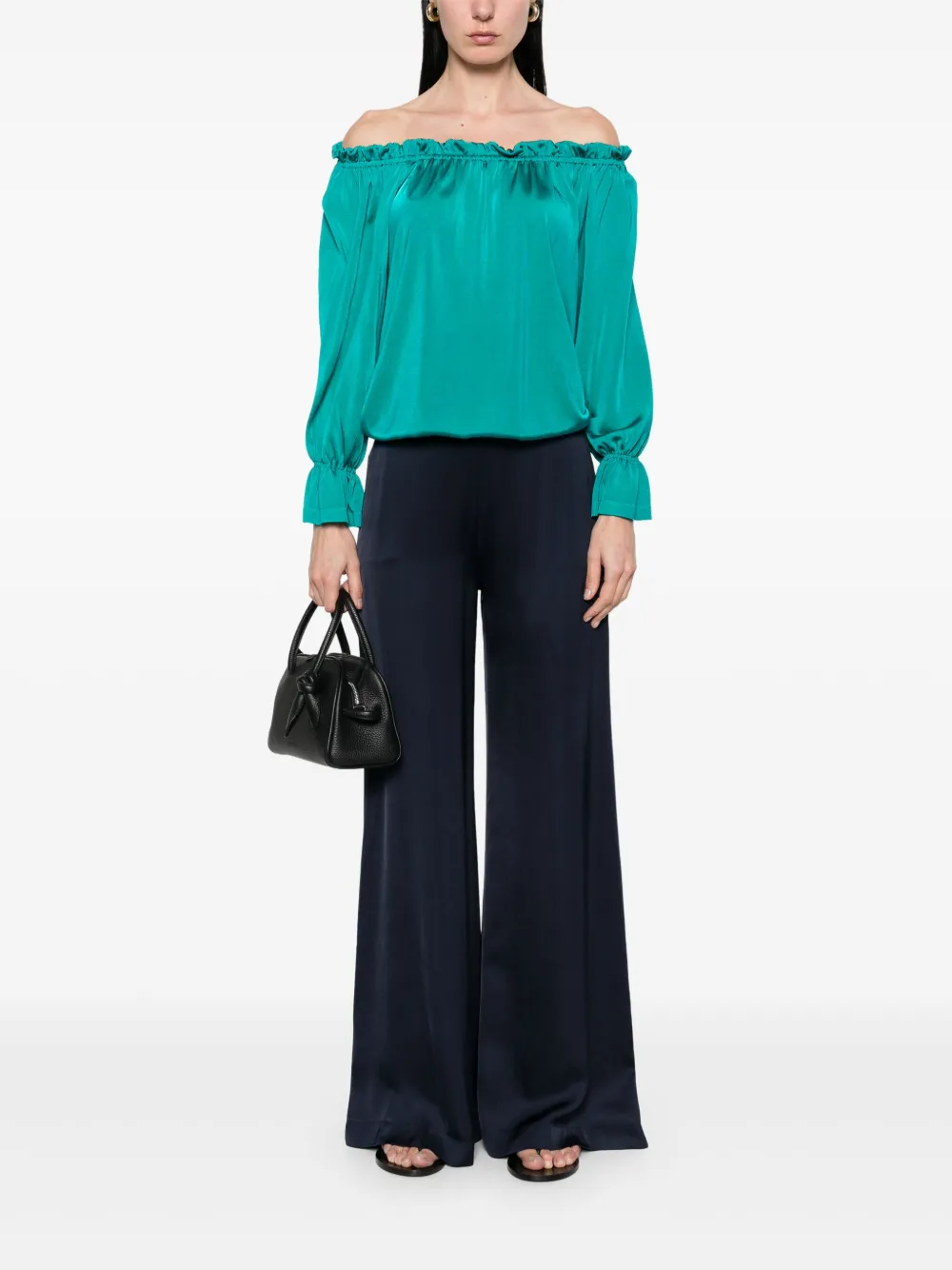 Alberta Ferretti Off-shoulder blouse - Groen