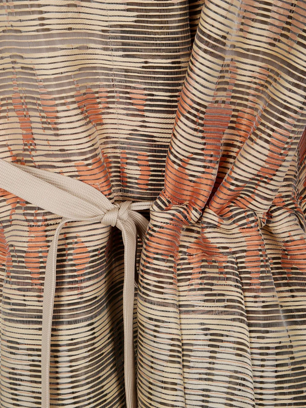 Giorgio Armani Canneté lange jas met jacquard Beige