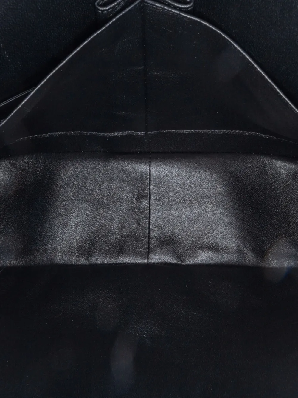 Pre-owned Chanel 2010-2011 Jumbo Classic Patent Double Flap Shoulder Bag In Black