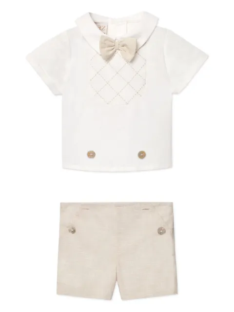 Paz Rodriguez set de shorts y playera tipo polo con detalle de moño