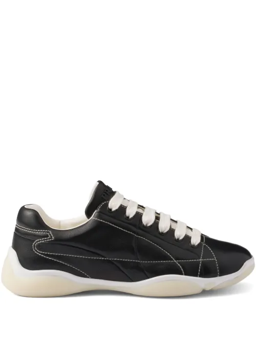 Baskets en cuir à lacets - Prada - Modalova