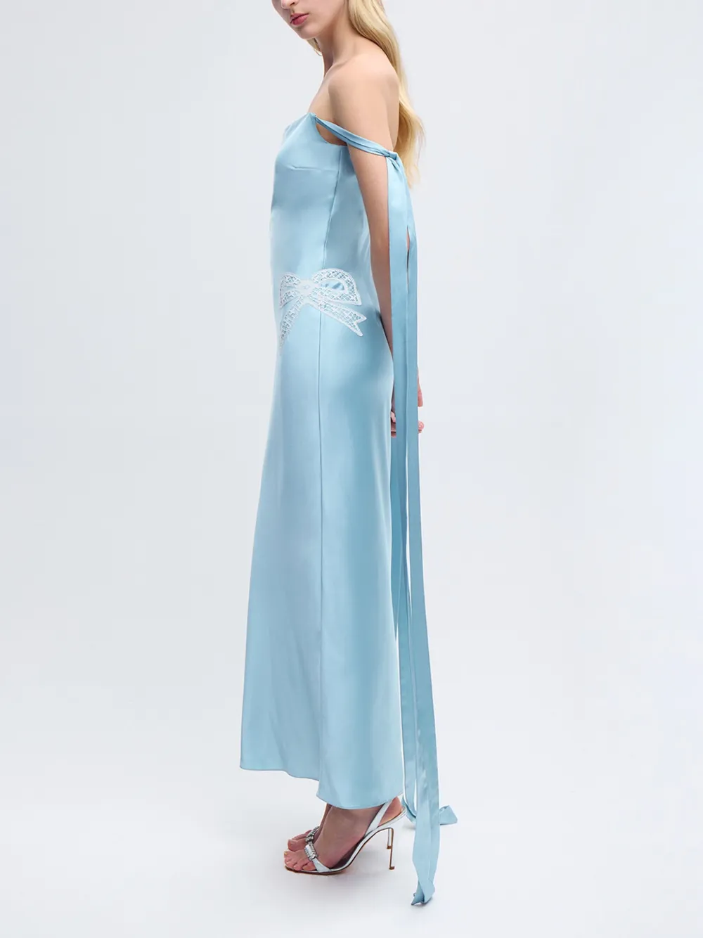 Alejandra Alonso Rojas Strapless jurk met gestrikte mouwen Blauw