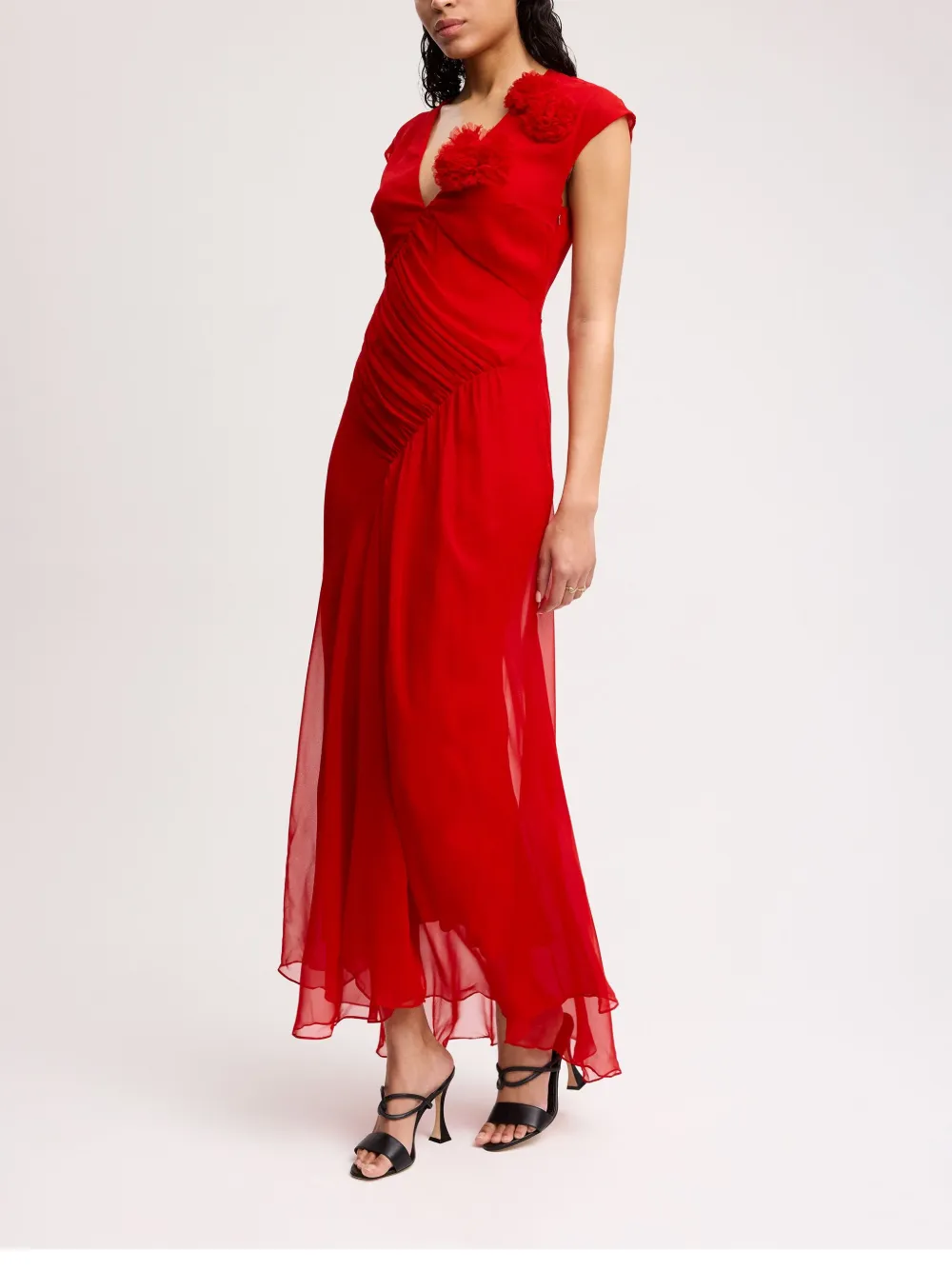 Alejandra Alonso Rojas Gedrapeerde chiffon jurk Rood