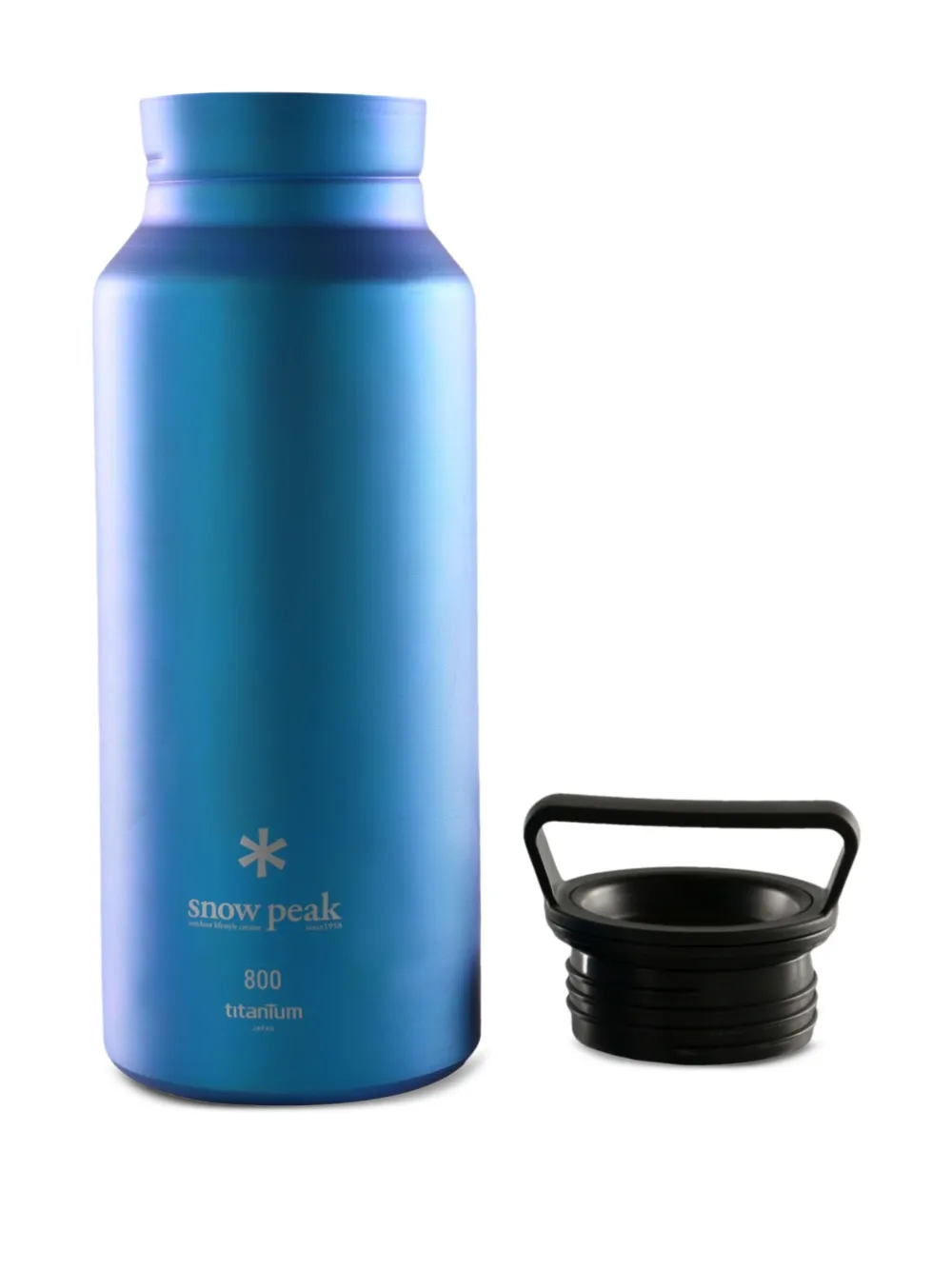Snow Peak 800ml Aurora carry-handle titanium bottle | Water Bottles & Travel Mugs | Image 2