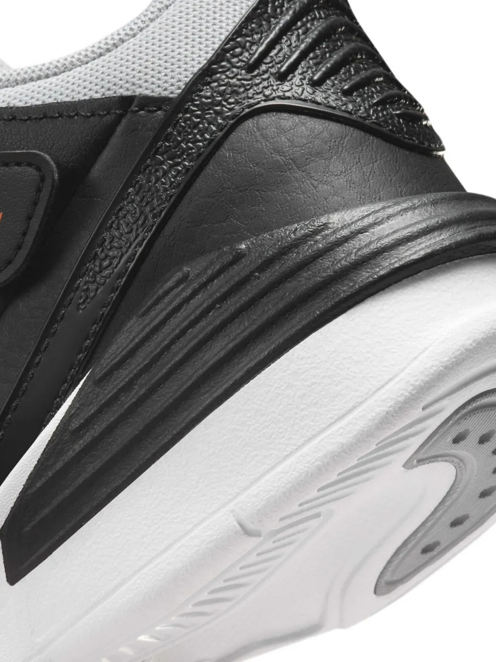 Jordan Kids Max Aura 5 trainers Black