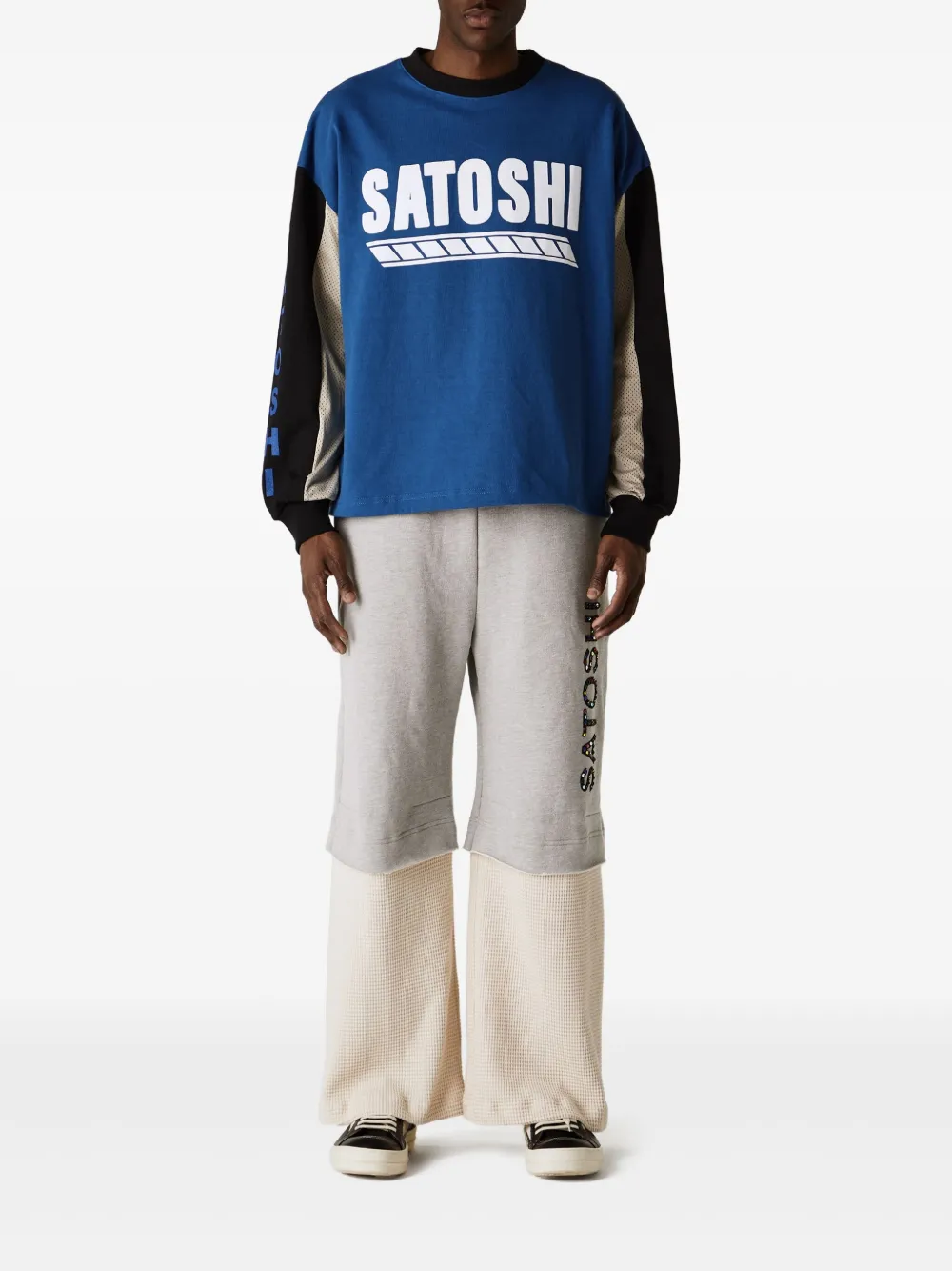 SATOSHI NAKAMOTO logo-print sweatshirt - Blauw