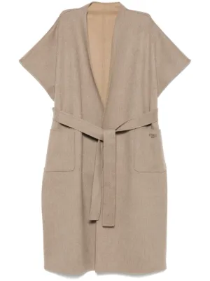 【フェンディ】 Coats - Capes コート Ladies Waterproof Full Length Salsbury Cape Coat