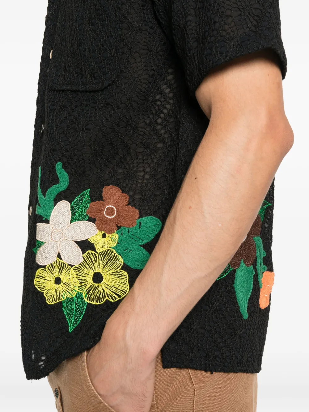 Andersson Bell Shirt met geborduurde bloemen en open kraag Zwart