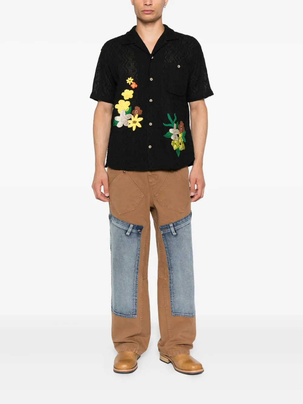 Andersson Bell Shirt met geborduurde bloemen en open kraag Zwart
