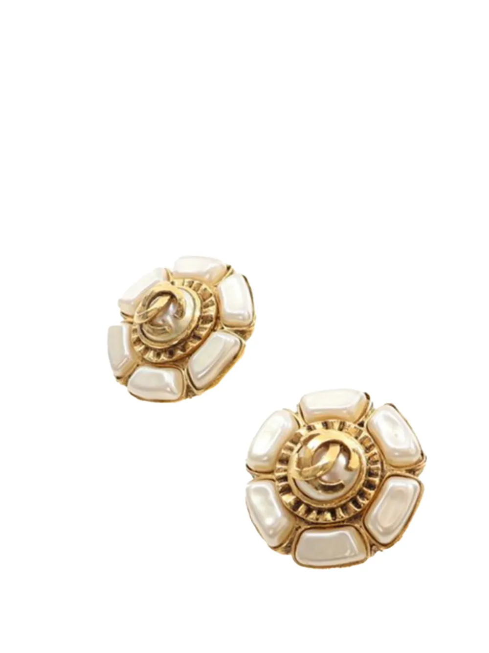 CHANEL Pre-Owned 1970-1980 Gold Plated Faux Pearl Flower Clip On Earrings costume earrings