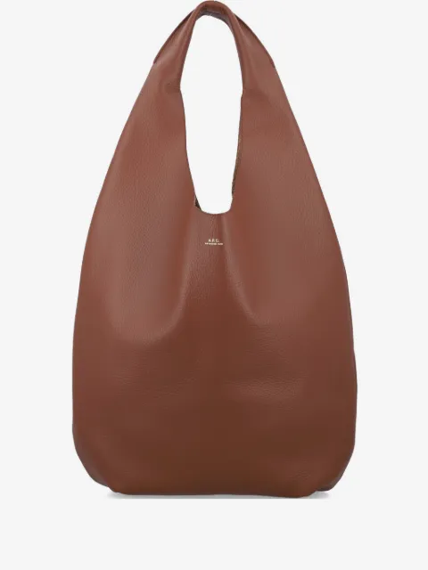 A.P.C. شنطة كتف بجلد محبب