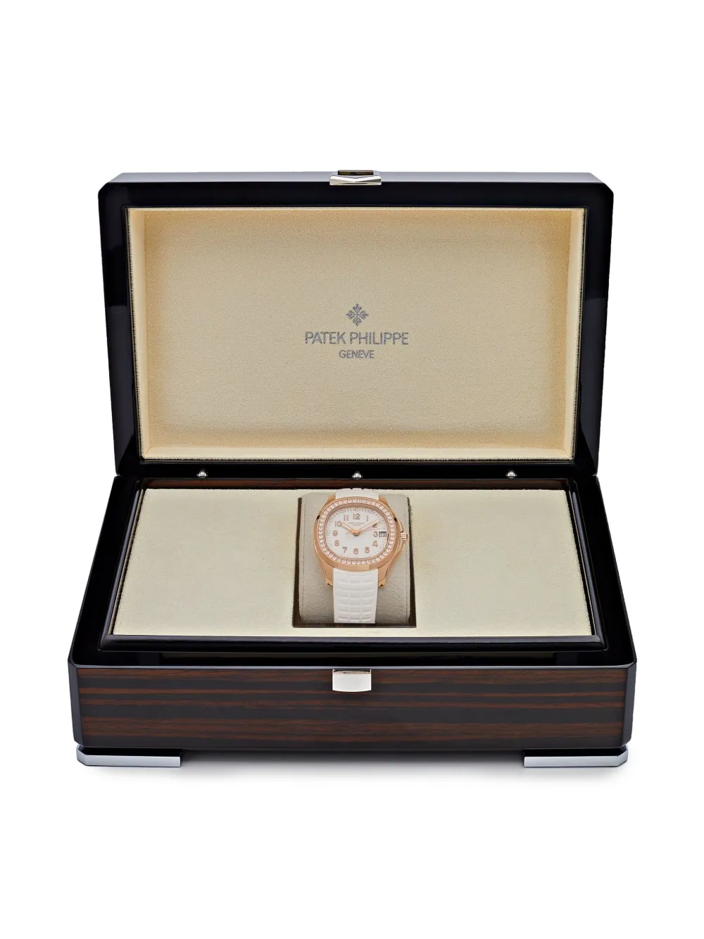 Patek Philippe Pre-Owned Aquanaut Luce 39mm mai indossato 2022 | Image 7