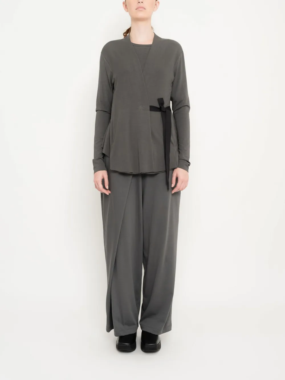 Uma | Raquel Davidowicz tied-waist curve-hem cardigan - Grijs