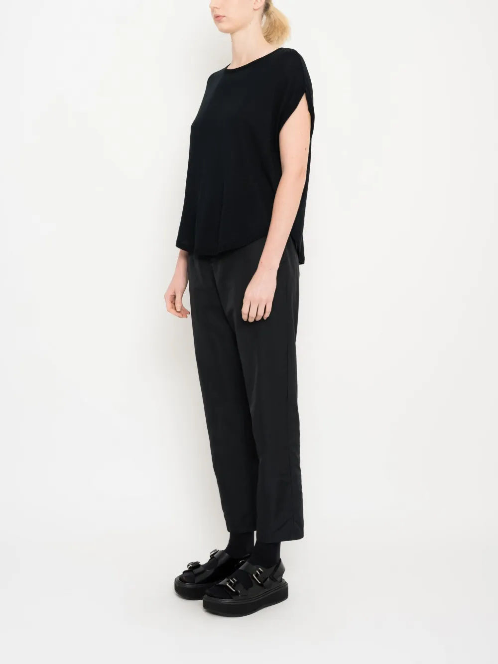 Uma | Raquel Davidowicz T-shirt met gewelfde afwerking Zwart
