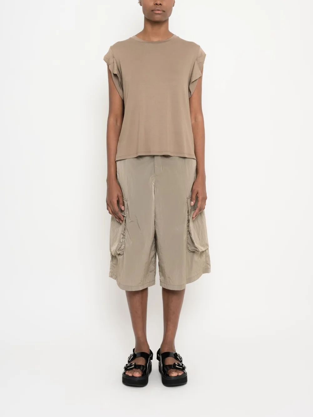Uma | Raquel Davidowicz Blouse met gedeconstrueerde mouwen Beige