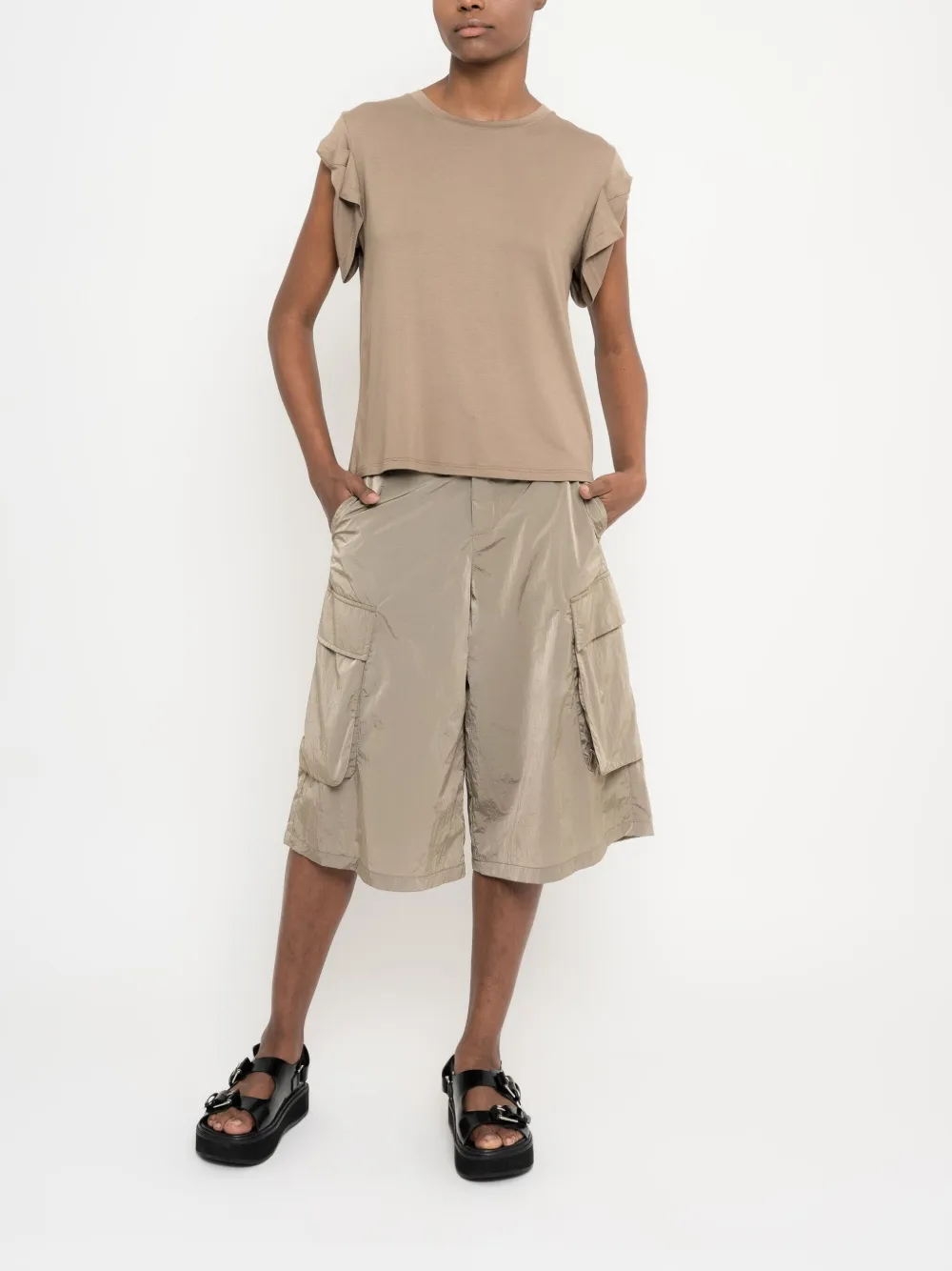 Uma | Raquel Davidowicz Blouse met gedeconstrueerde mouwen Beige