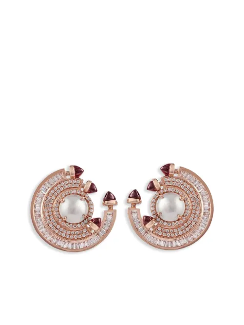 Boucles d'oreilles Chakra en or 18ct serties de rubis et pavées de diamants - Ananya - Modalova