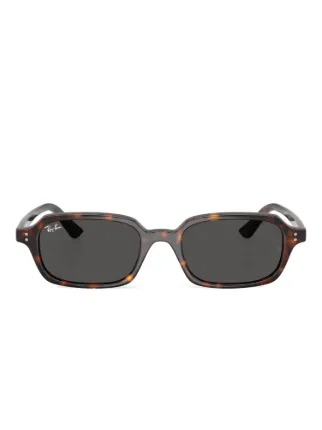 Ray-Ban